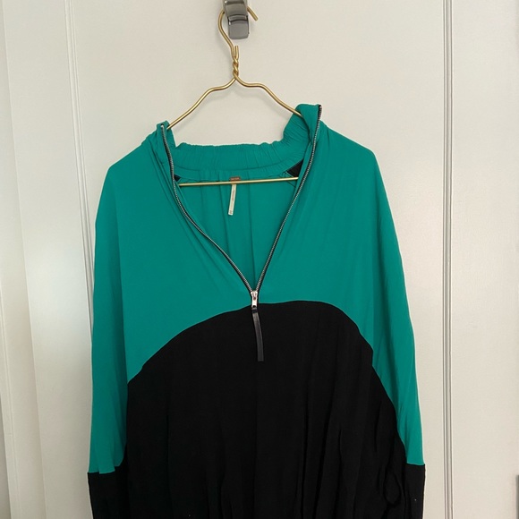 Free People Oversized Balloon Windbreaker - Picture 3 of 9